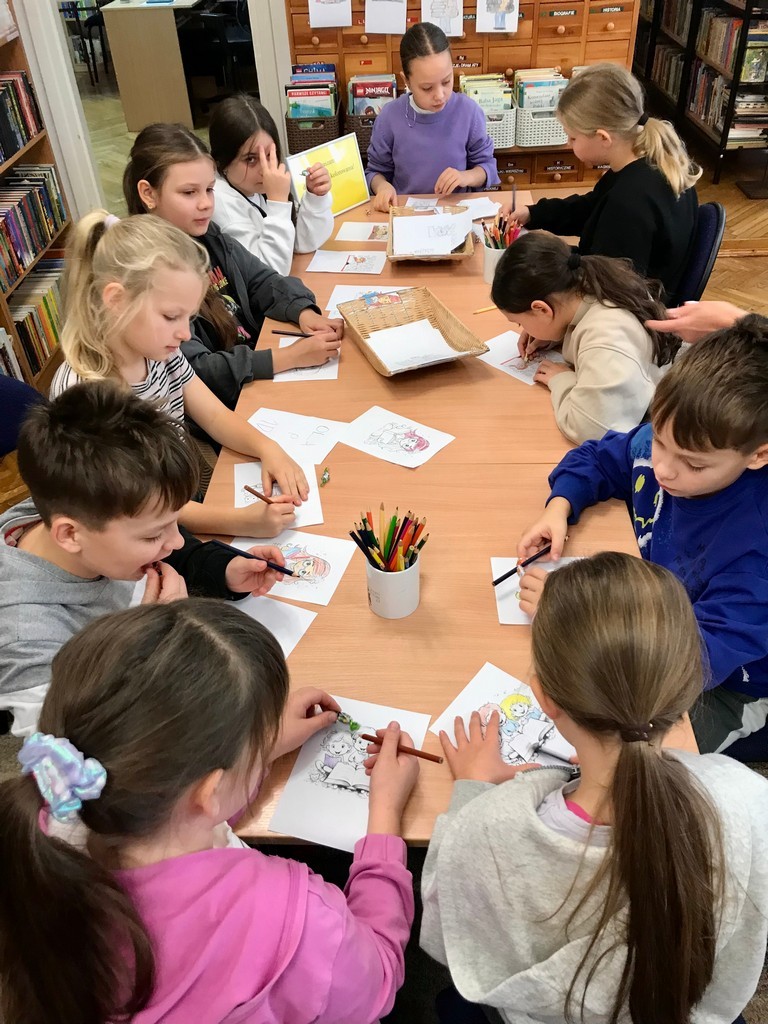 KOLOROWY DZIEŃ W BIBLIOTECE