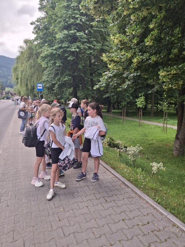 "PRZYBIJ PIĄTKĘ" - PROGRAM PROMUJĄCY ZDROWY STYL ŻYCIA W KLASIE 2B