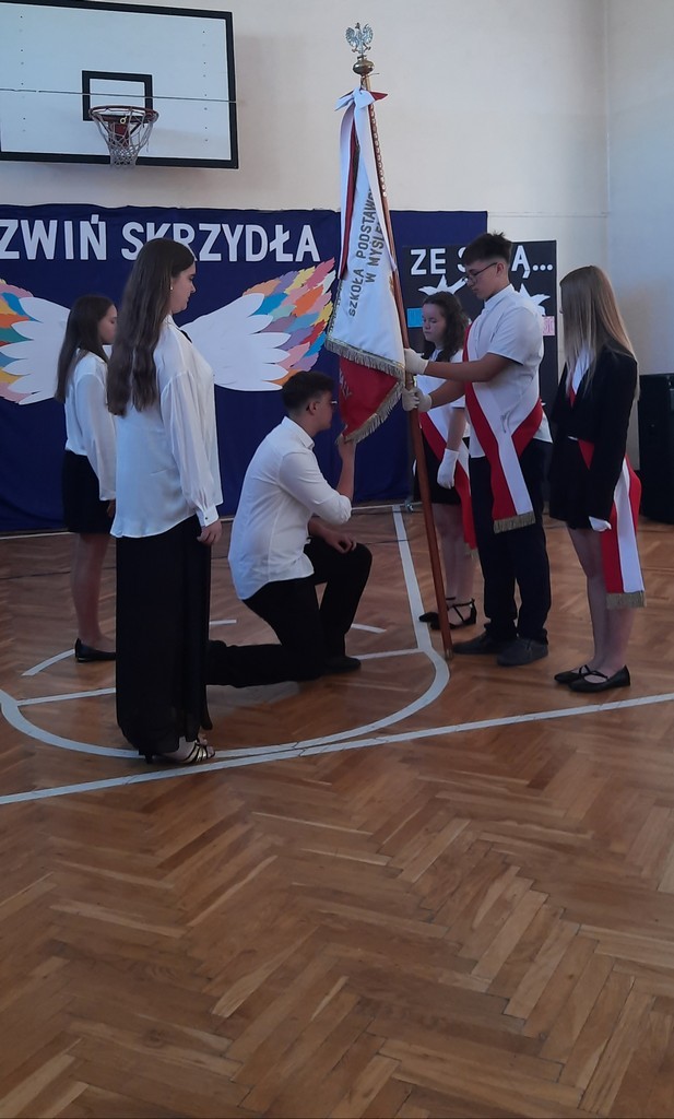 PRZEKAZANIE SZTANDARU 2025