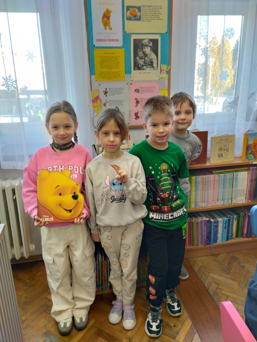 CZYTELNICZA WYPRAWA DO STUMILOWEGO LASU