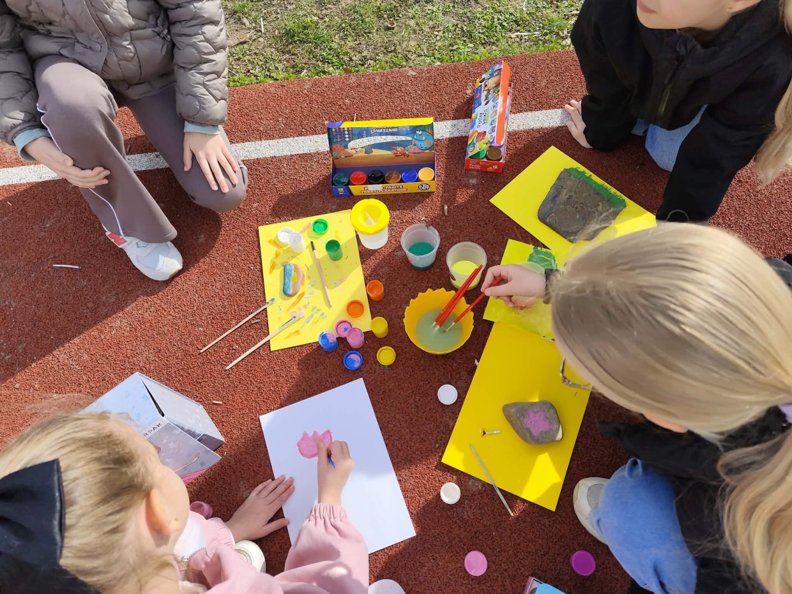 KOLEJNE ZADANIA ZA NAMI - TRZECIE KLASY Z "KLASĄ W TERENIE"